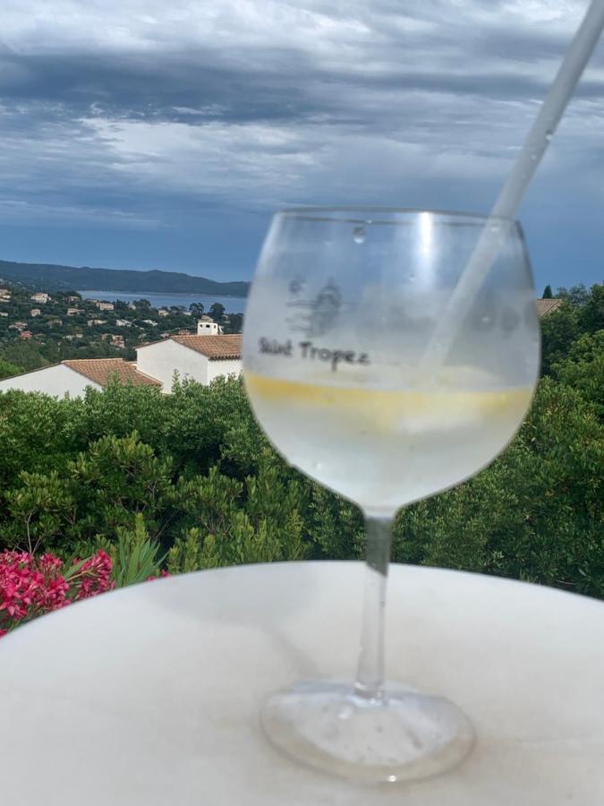Villa Perla Saint-Tropez Cavalaire Sur Mer, 3-5 Chambres, Vue Mer, Piscine Chauffee Avril A Octobre Εξωτερικό φωτογραφία
